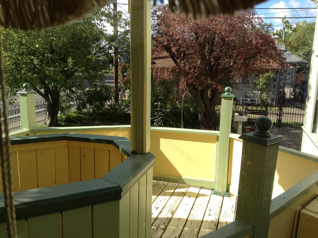 Waverly Cottage Медфорд Екстериор снимка