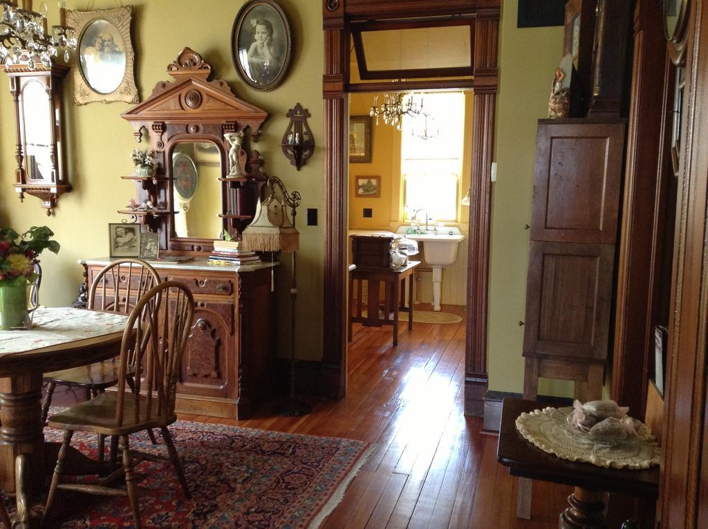 Waverly Cottage Медфорд Екстериор снимка